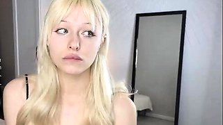 Naked Blonde Teen Girl Pussy Masturbation On Webcam
