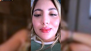 pretty blonde camwhore Georgia pussy close up