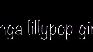 Teen Girl Masturbate on the Beach