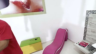 Fucking on the hotel chair with my cheating stepmom