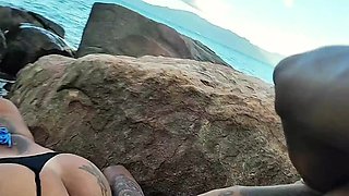 Fucked this big latina booty in the middle of the public beach