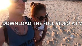 Big ass Thai amateur GF beach visit and homemade sex tape