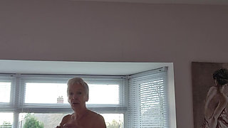 I need to do some housework today. Special uniform