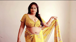 Horny Indian Arya Masturabating Her Self