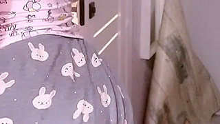 My Teen Stepsister Masturbating in Shower, I Need to Help Her!