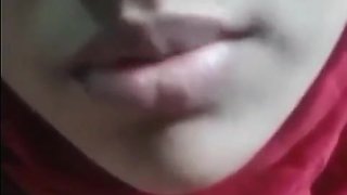 Pure Indian Desi Girl Pressing Boobs