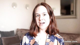 Hussy's clit sex