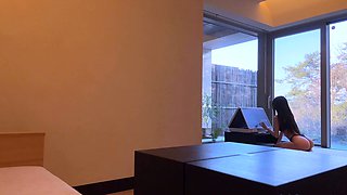 Romanian amateur webcam teen masturbate