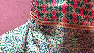 Beautiful Working Girl Fucking Hard in the Home at Work Time Has Owner