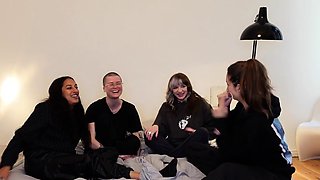 College Amateur Girls Throw Group Sex Party