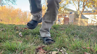 She Open Hairy Pussy in the Car Then Go Outside Piss