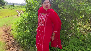 Beautiful Bengali girl boobs show in outdoor with her boyfriend
