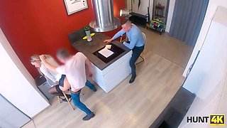 Hunt4k. dude gets a opportunity to live in magnificent apartment and fuck