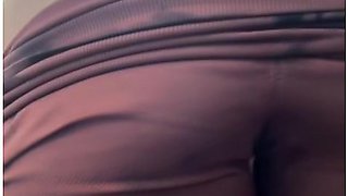 Gym Girl With Big Ass Gives Cei