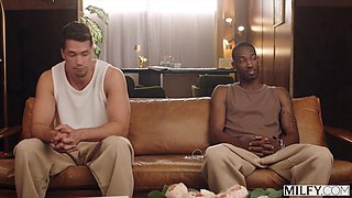 MIFLY Blonde MILF Teacher Brianna Coppage Gets Double-Teamed By Her Former Students: Porn