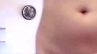 Big-Titted Blonde Amateur's Taylor Swift Lookalike Cam Show
