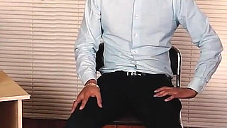 Cuckold Asked a Doctor to Bang His Girlfriend in Front of Him