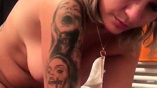 Big boob brunette masturbates on webcam