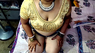 Indian Desi Bhabhi Fucking with Her Husband S Boss