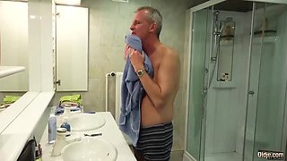 Verona Vaughn In My Stepsister With Big Tits Fucks Grand Stepdad Gives Him Titjob & Handjob