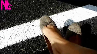 Sensual Dangling in Sexy Snake Designed Ballet Flats