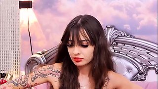 Brunette Solo Webcam Masturbation