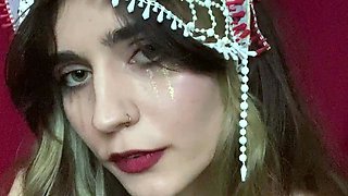 Amateur webcam girl masturbate big dildo