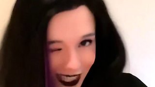 Lovely Amateur teen brunette masturbating outdoor