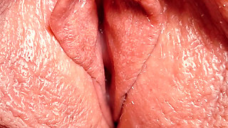 Keen for cock , watch my meaty pussy lips pout .