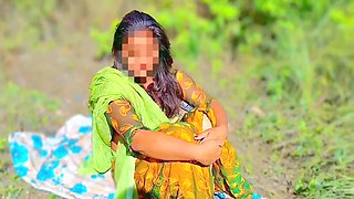 Desi Village Girl First Time Hot Fucking In Jungle, First Time Fucked Xxx Video