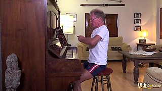 Lullu Love And Haley fuck old man