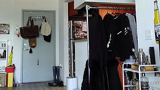 Amateur Webcam Teen Flashes Masturbates