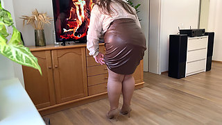 Birthday gift for a single mature stepmother!