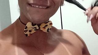 Come closer and feel your feel these black abs