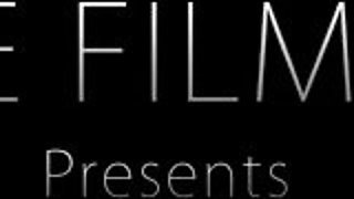 Risque Romance - S21:E11 - Zazie Skymm