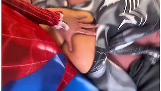 Spider Man In She Lets Her College Friend Fuck Her Ass For The First Time (anal/cosplay/deephtroat)
