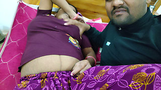 Desi bhabhi boobs sucking romantic desi video.