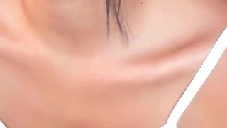 Cute Petite Wants to Be Fucked Because She Is Submissive and Only Enjoys When Her Vagina Is Spanked