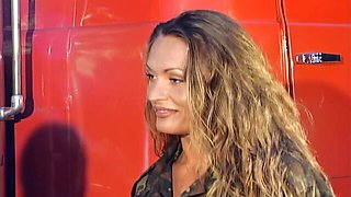 Ravishing darling's pissing video