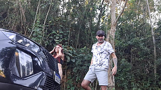 Female Ride-share Driver Stopped Her Car Outdoors to Have Sex with a Passenger!