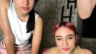 Webcam teens threesome party