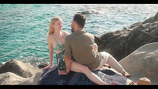 Real Couple - Ocean Waves Deep Oral, and Romantic Missionary