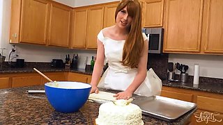 TRANS ANGELS - Horny Baker Erica Cherry Makes A Super-sexy Dirt While Baking With Her Secret Ingredient