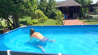 Dildo Fuck and Dildo Blowjob While Holding My Breath Underwater in Pool