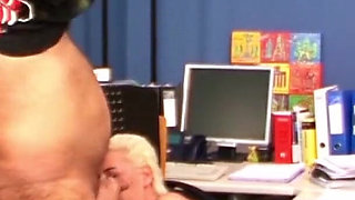 German boss is satisfied with the work of secretary and fucks her