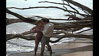 Hawaii (1995) Dyanna Lauren & Chasey Lain