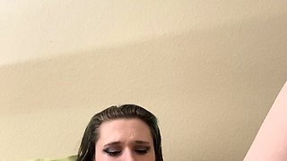 Cute amateur webcam teen girl toying pussy on webcam