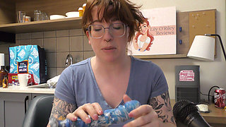 NSFW Review of the Night King Dildo by Uberrime