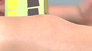 Mayors Giantess Assistant Destroys City