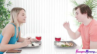 Luring Evelyn Payne's small tits smut